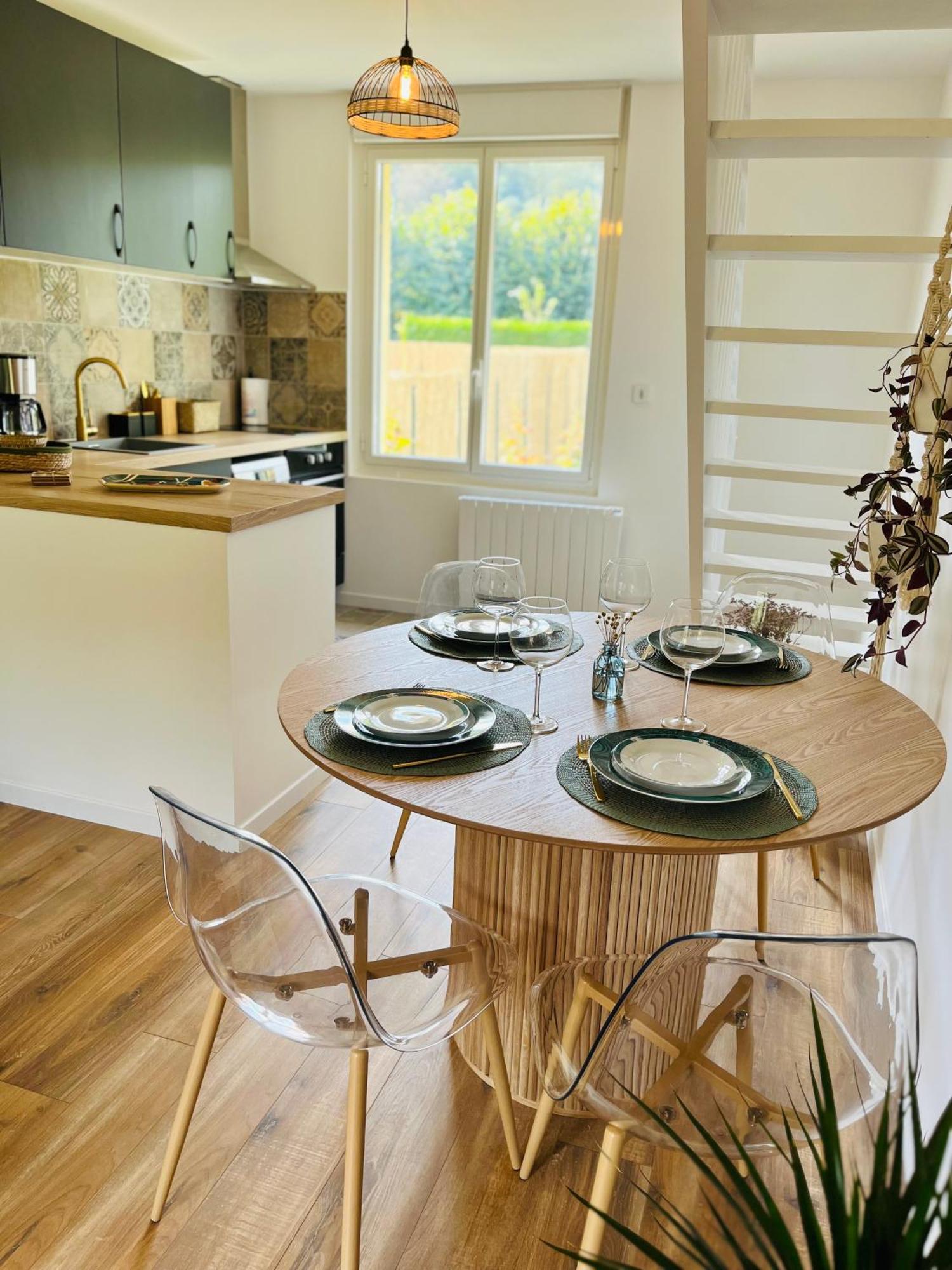 Maison Evasion Voyage Parking Et Jardin By Art De Voyager エトルタ エクステリア 写真